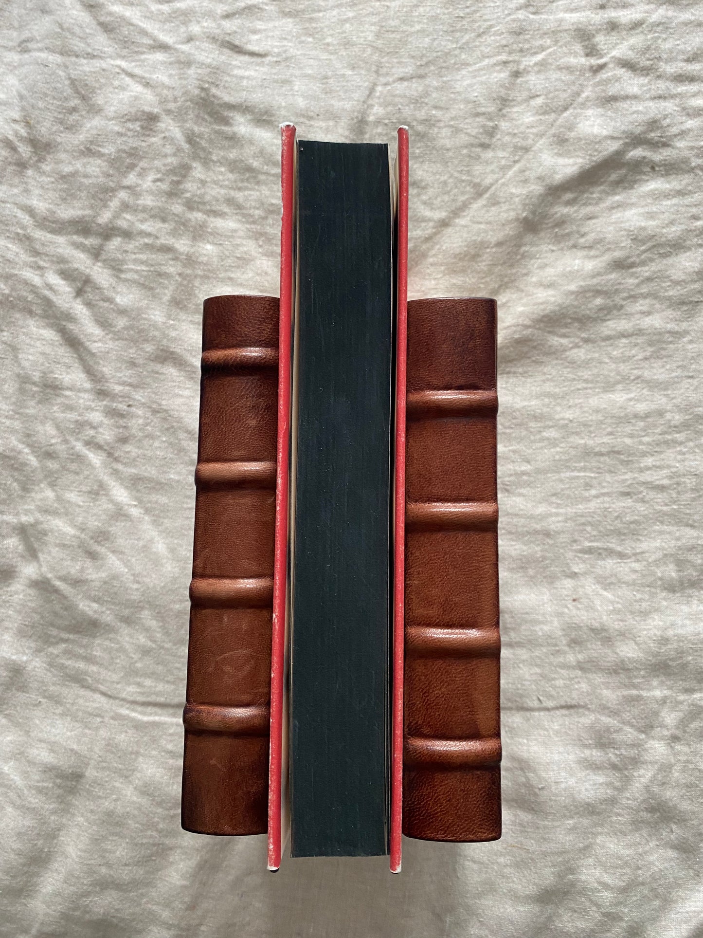 The Thursday Murder Club (Thursday Murder Club Series #1)