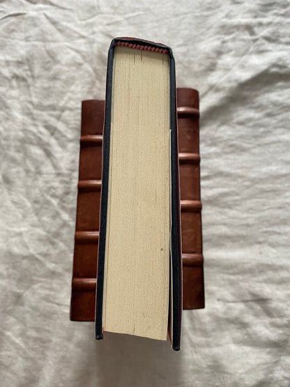 The Thursday Murder Club (Thursday Murder Club Series #1)