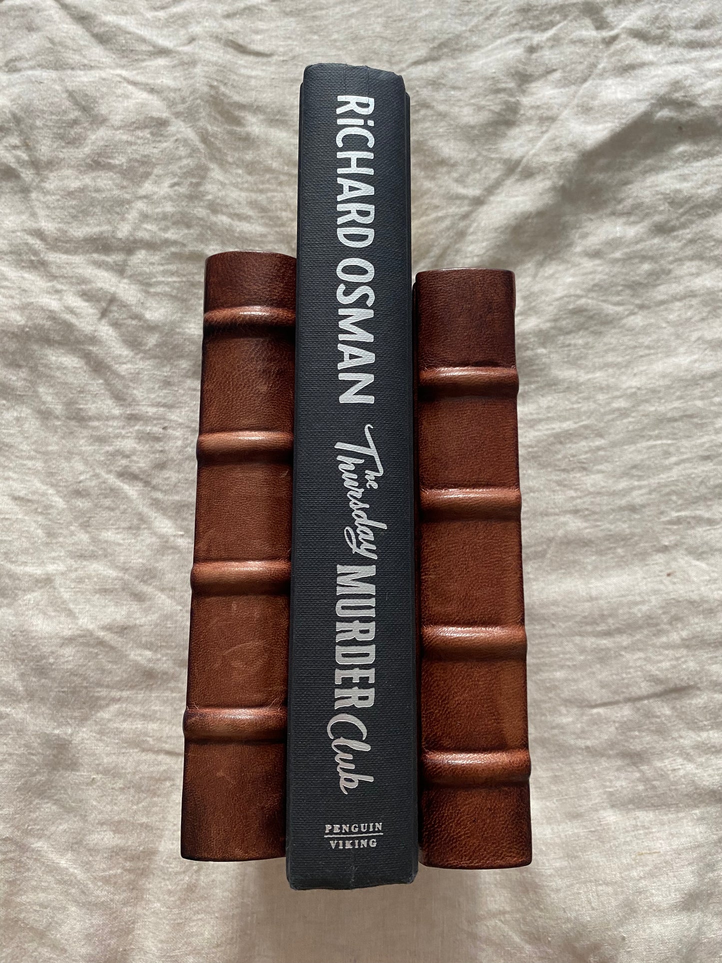 The Thursday Murder Club (Thursday Murder Club Series #1)