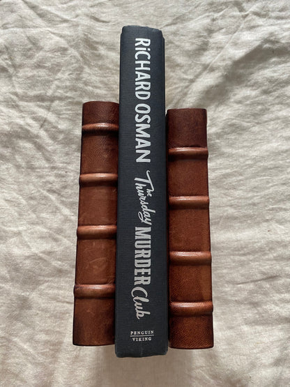 The Thursday Murder Club (Thursday Murder Club Series #1)