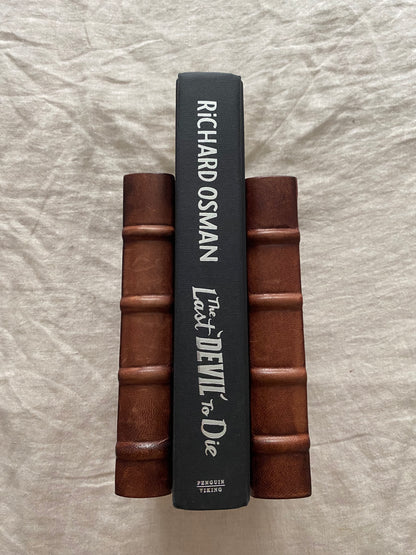 The Last Devil to Die (Thursday Murder Club Series #4)