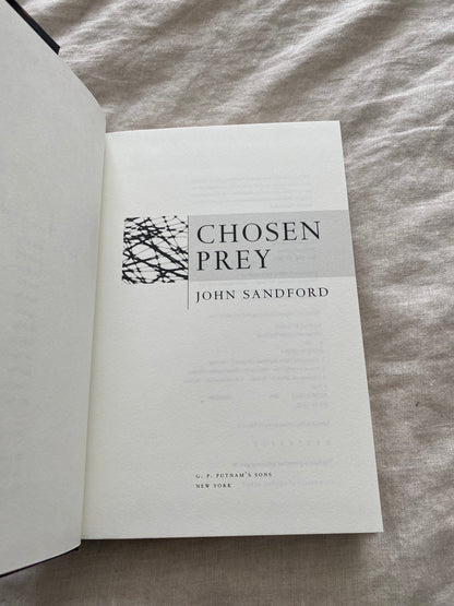 Chosen Prey (Lucas Davenport Series #12)