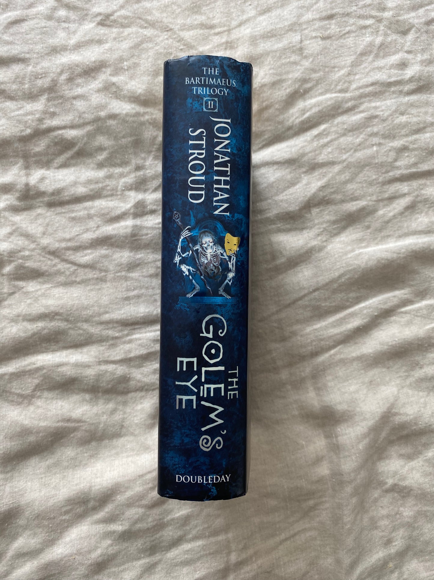 The Golem's Eye (The Bartimaeus Trilogy #2)