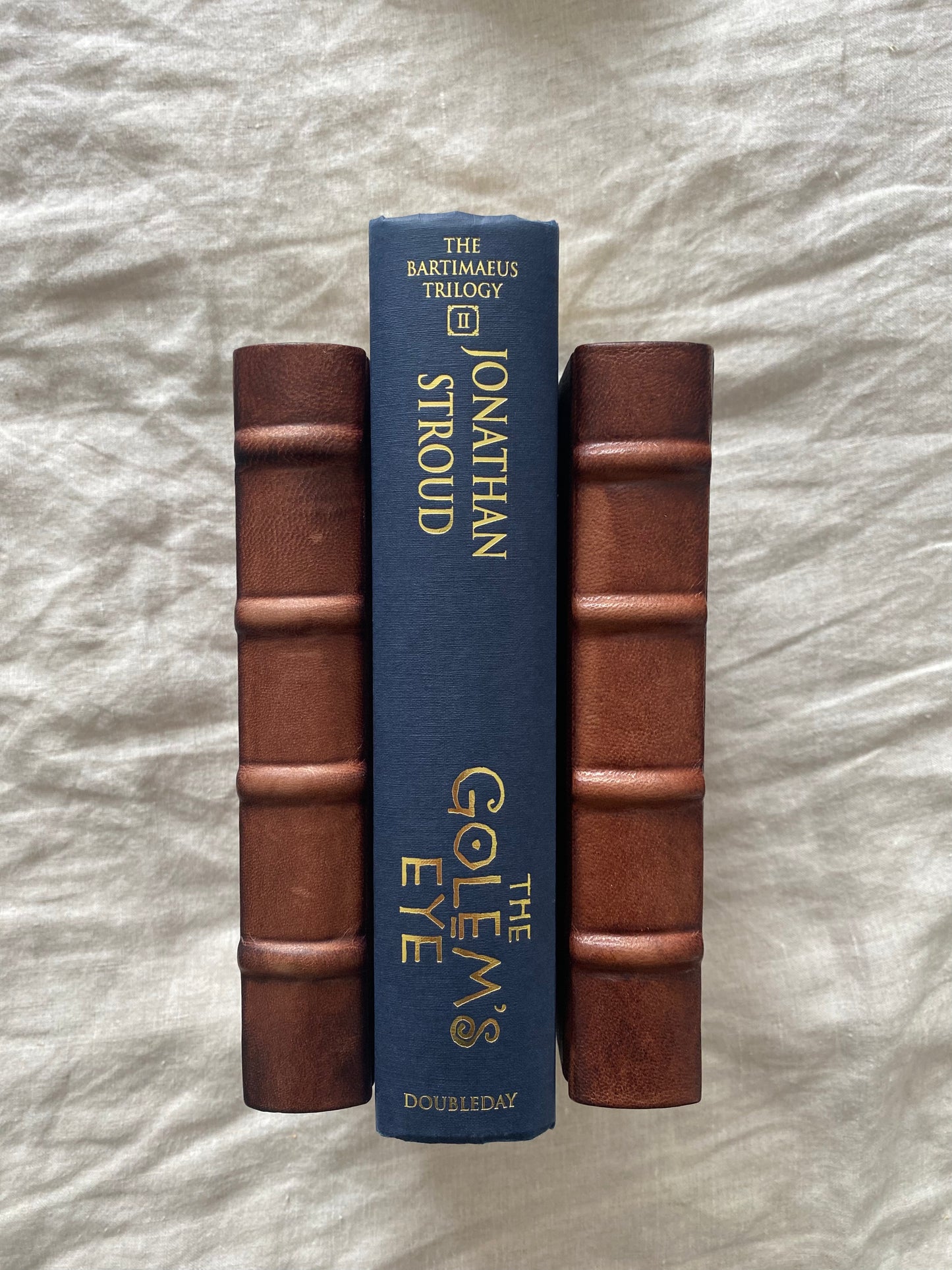 The Golem's Eye (The Bartimaeus Trilogy #2)