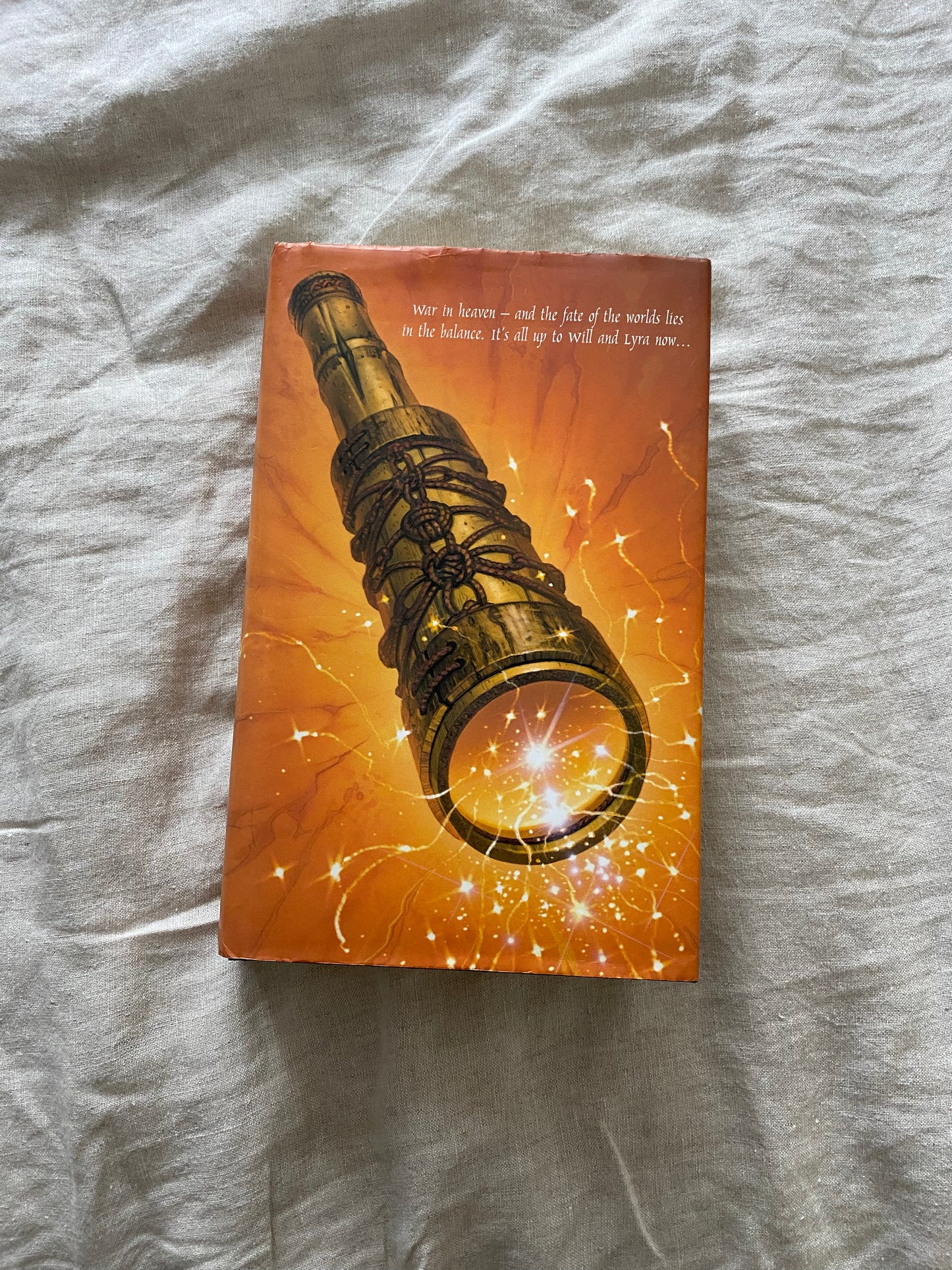 The Amber Spyglass (His Dark Materials Series #3)