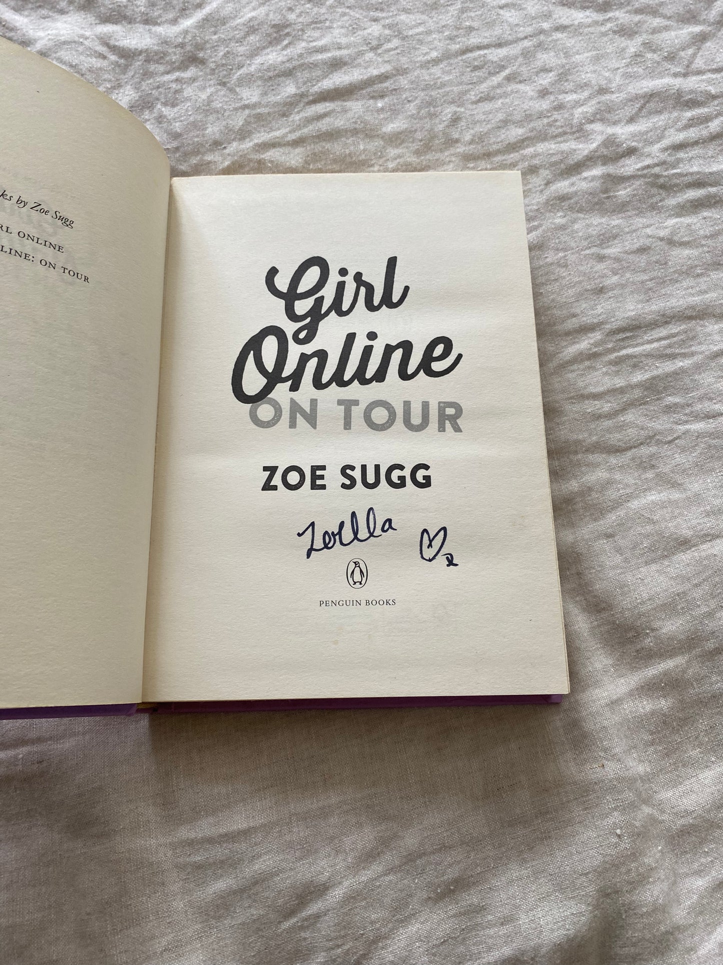 Girl Online: On Tour (Girl Online Series #2)