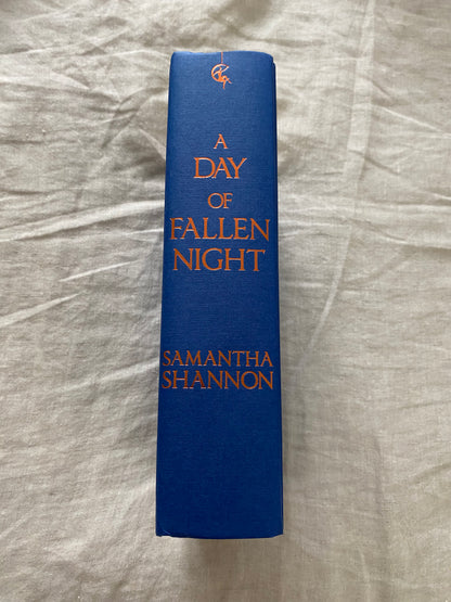 A Day of Fallen Night (Roots of Chaos Series #2)