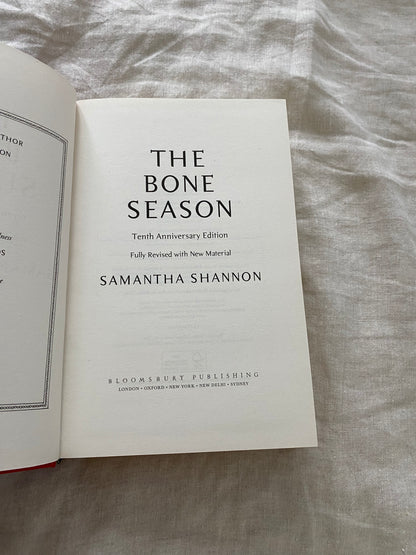The Bone Season (The Bone Season Series #1)