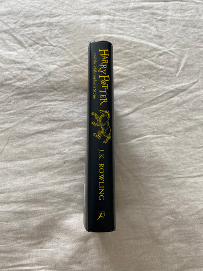 Harry Potter and the Philosopher's Stone - Hufflepuff Edition (Harry Potter House Editions)