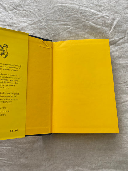 Harry Potter and the Chamber of Secrets - Hufflepuff Edition (Harry Potter House Editions)