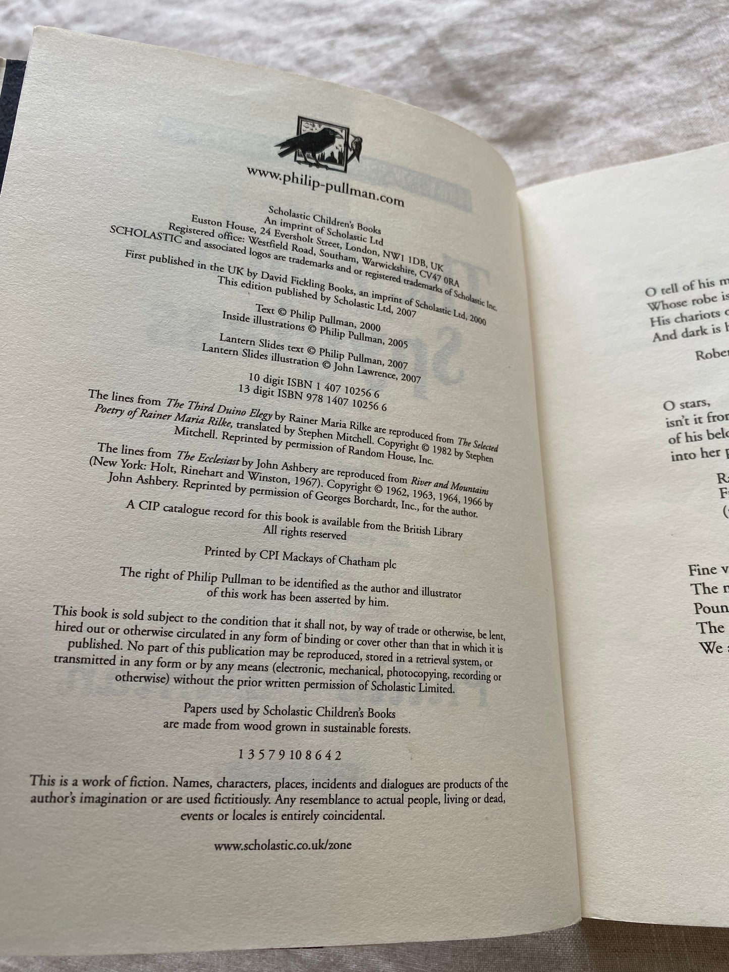 The Amber Spyglass Collector's Edition (His Dark Materials Series #3)
