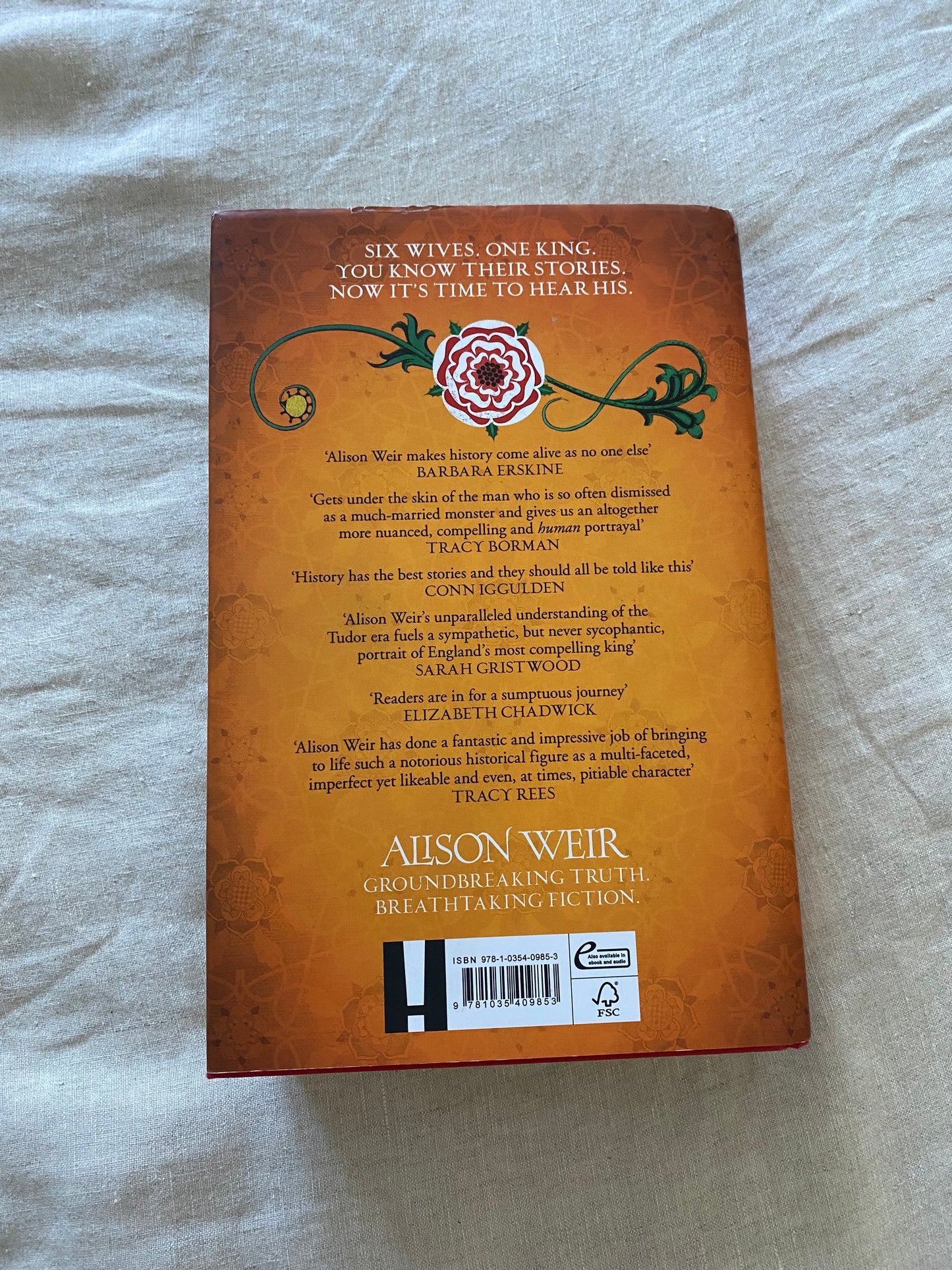 Henry VIII: The Heart and the Crown (Tudor Rose Trilogy #2)
