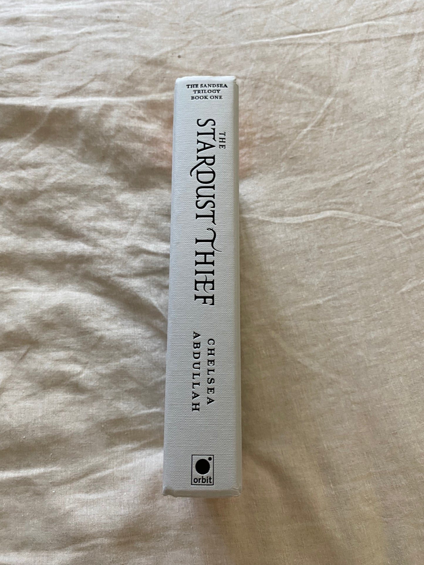 The Stardust Thief (The Sandsea Trilogy #1)
