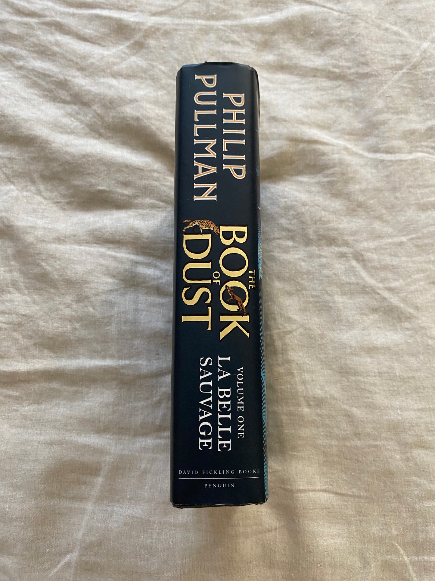 La Belle Sauvage (The Book of Dust Series #1)
