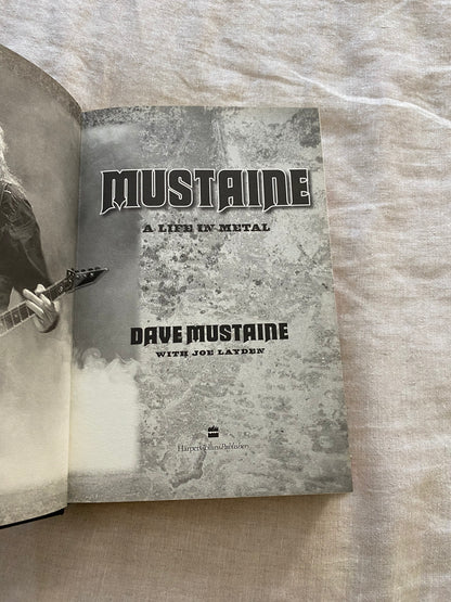 Mustaine: A Life in Metal