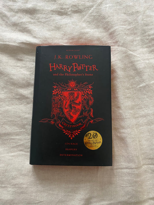 Harry Potter and the Philosopher's Stone - Gryffindor Edition (Harry Potter House Editions)