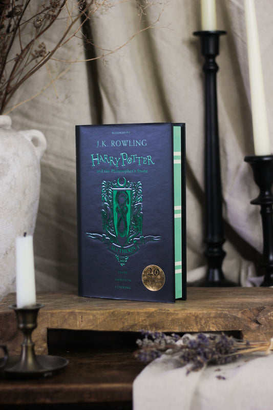 Harry Potter and the Philosopher's Stone - Slytherin Edition (Harry Potter House Editions)