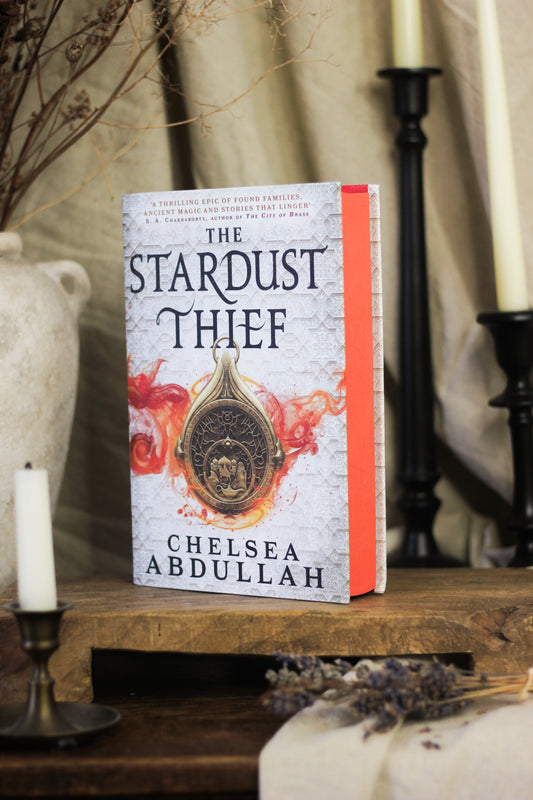 The Stardust Thief (The Sandsea Trilogy #1)