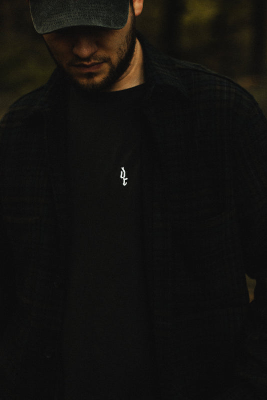 Essential Graphite T-Shirt