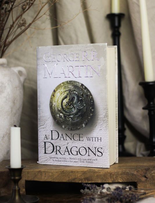 A Dance with Dragons (A Song of Ice and Fire Series #5)