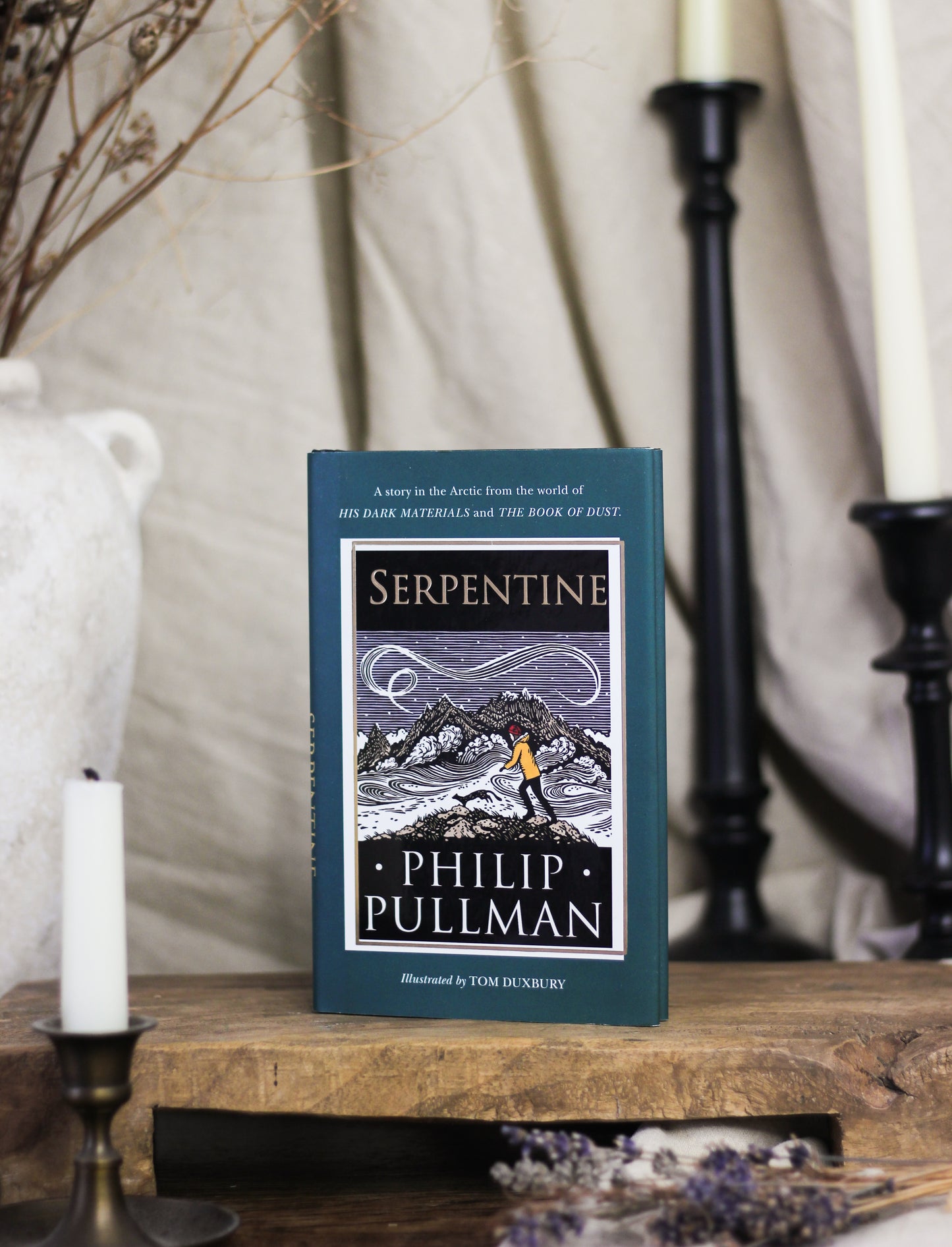 Serpentine (His Dark Materials Series)