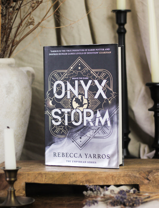 Onyx Storm (The Empyrean Series #3)