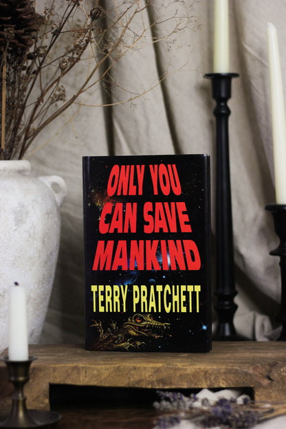 Only You Can Save Mankind (Johnny Maxwell Series #1)