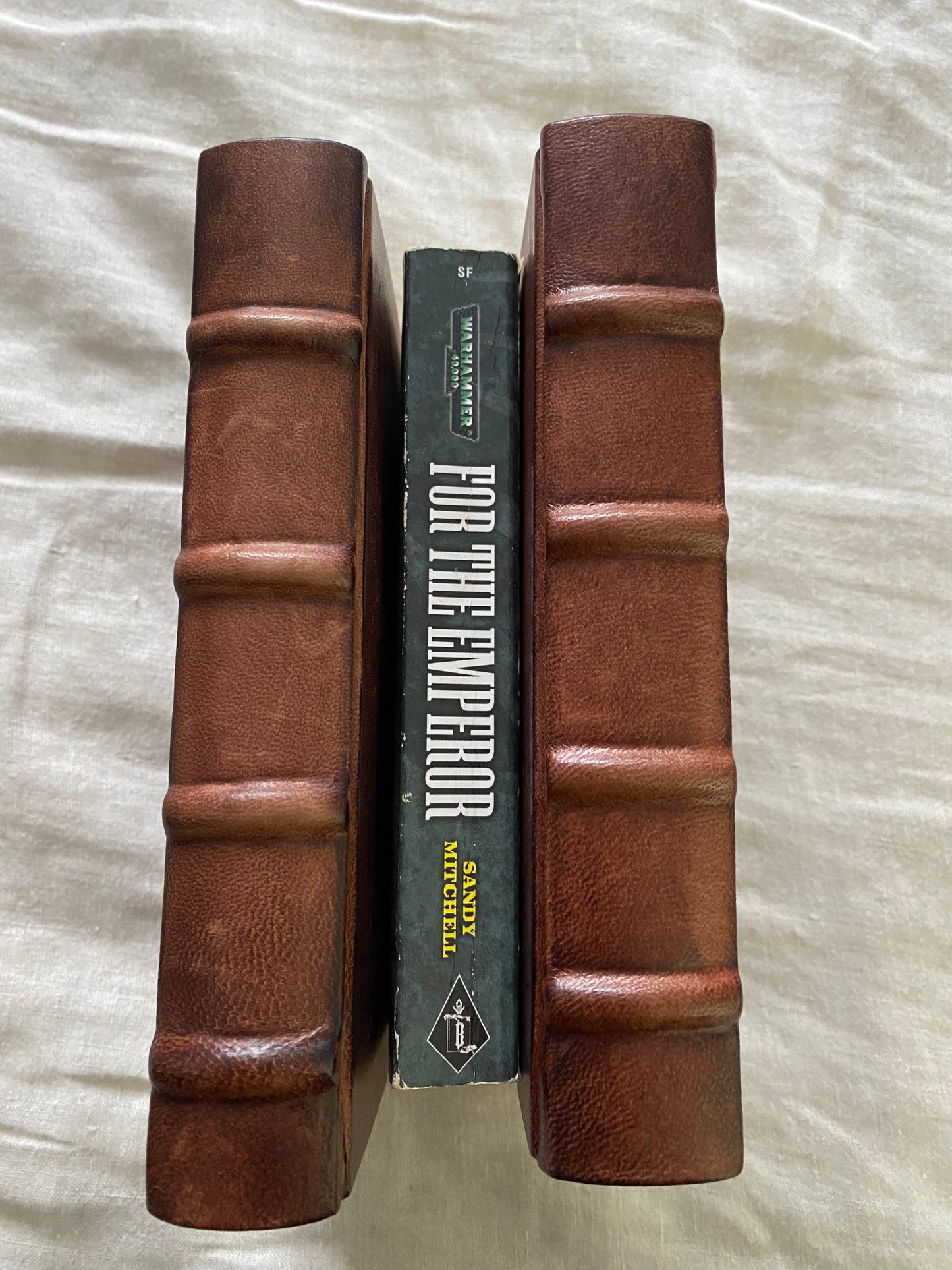 Warhammer 40K: For the Emperor (Ciaphas Cain Series #1)