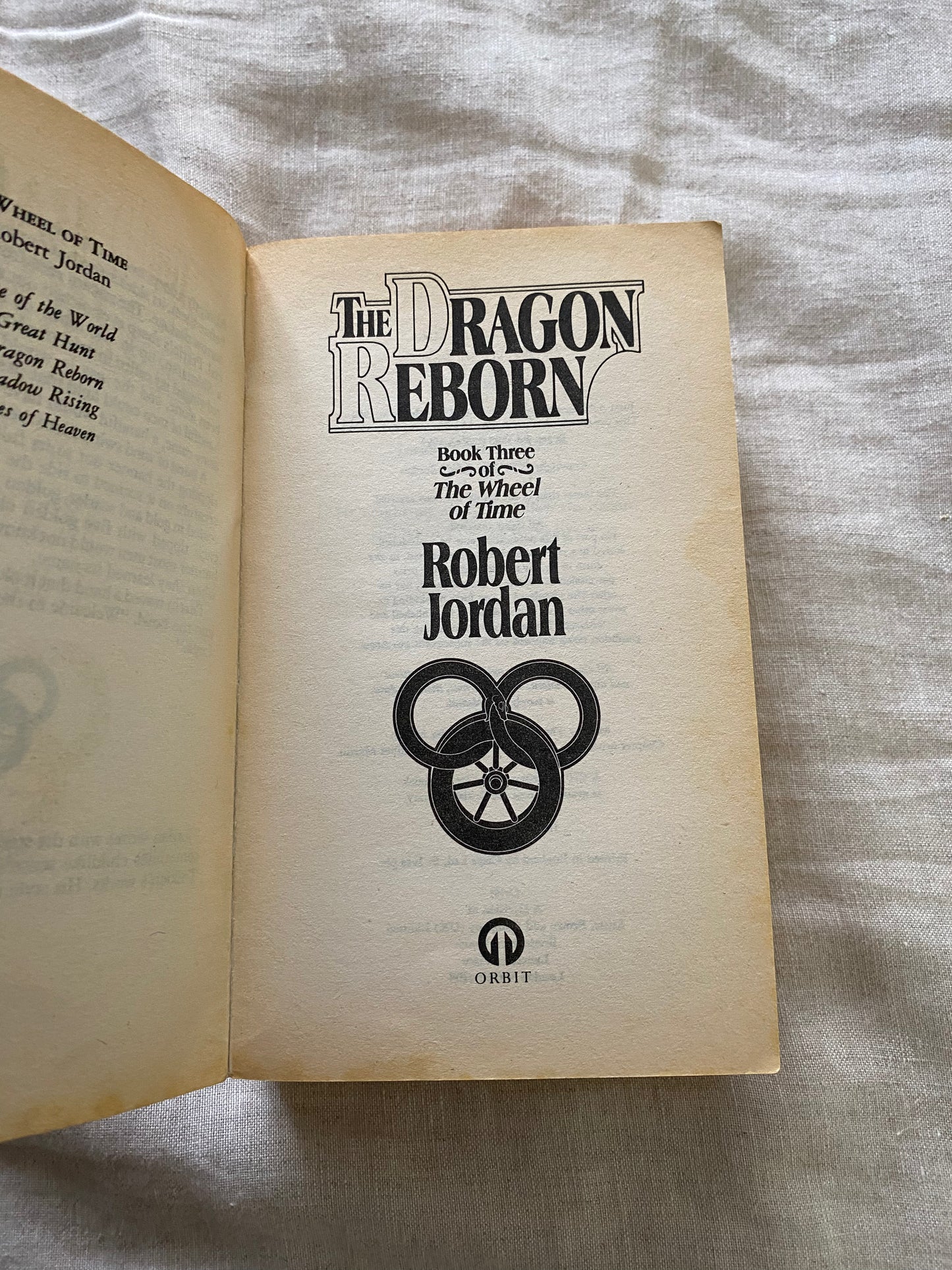 The Dragon Reborn (The Wheel of Time Series #3)