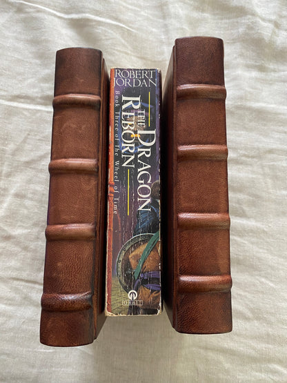 The Dragon Reborn (The Wheel of Time Series #3)