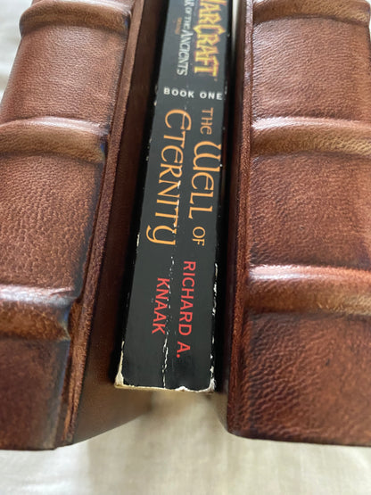 Warcraft: War of the Ancients Book 1: The Well of Eternity