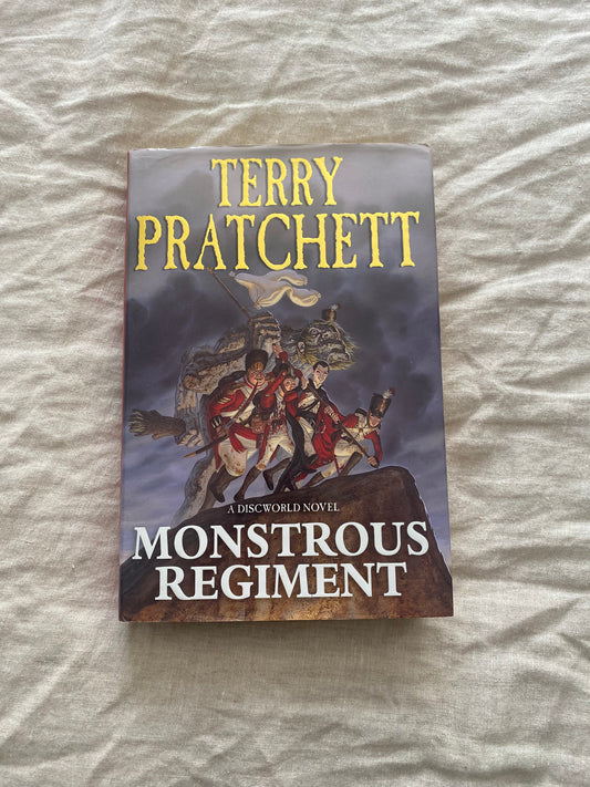 Monstrous Regiment (Discworld Series #31)