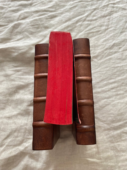 Twilight (The Twilight Saga #1) (Signed by Robert Pattinson)