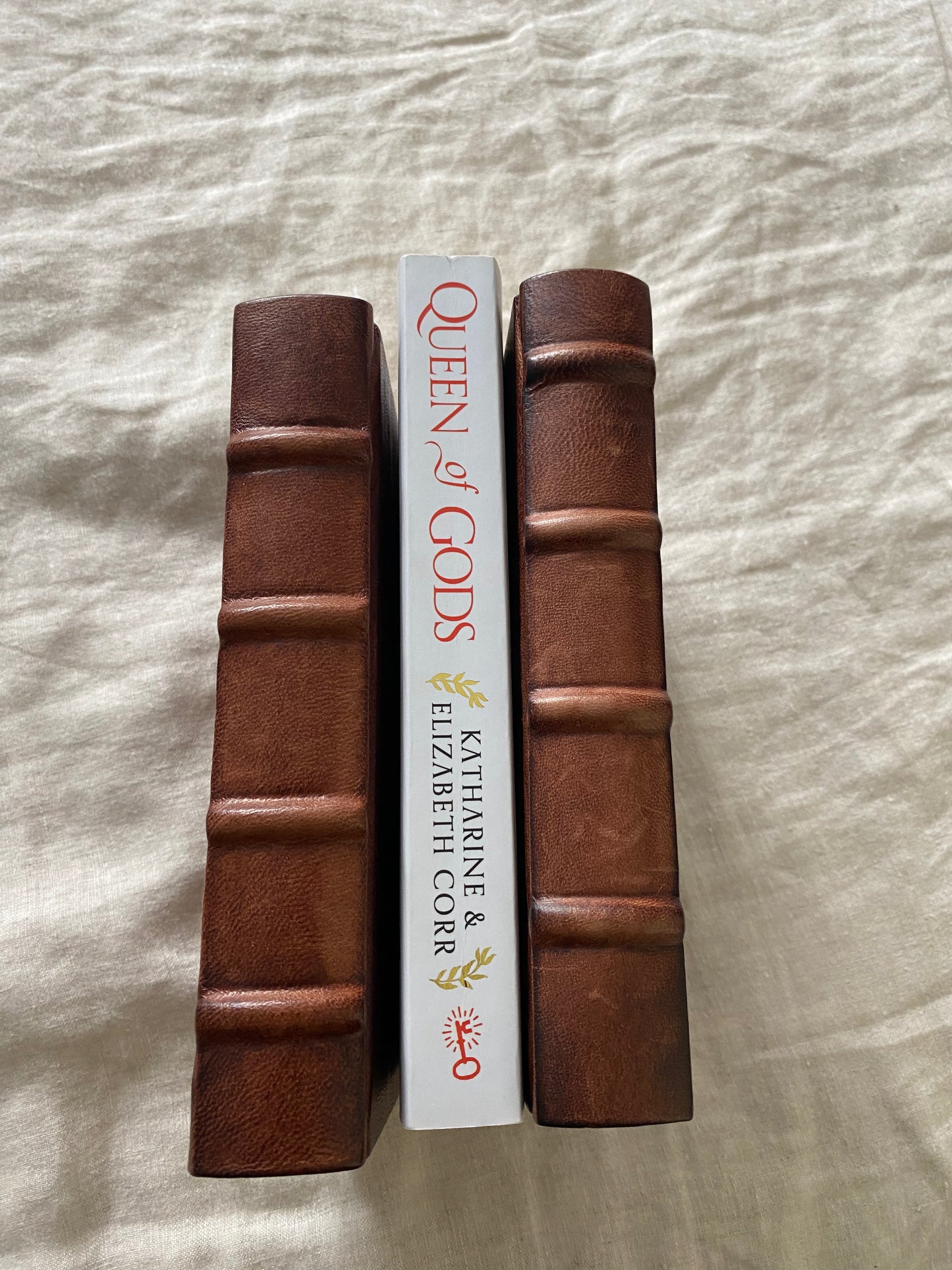 Queen of Gods (House of Shadows Series #2)