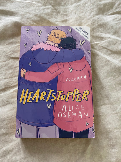 Heartstopper Vol. 4