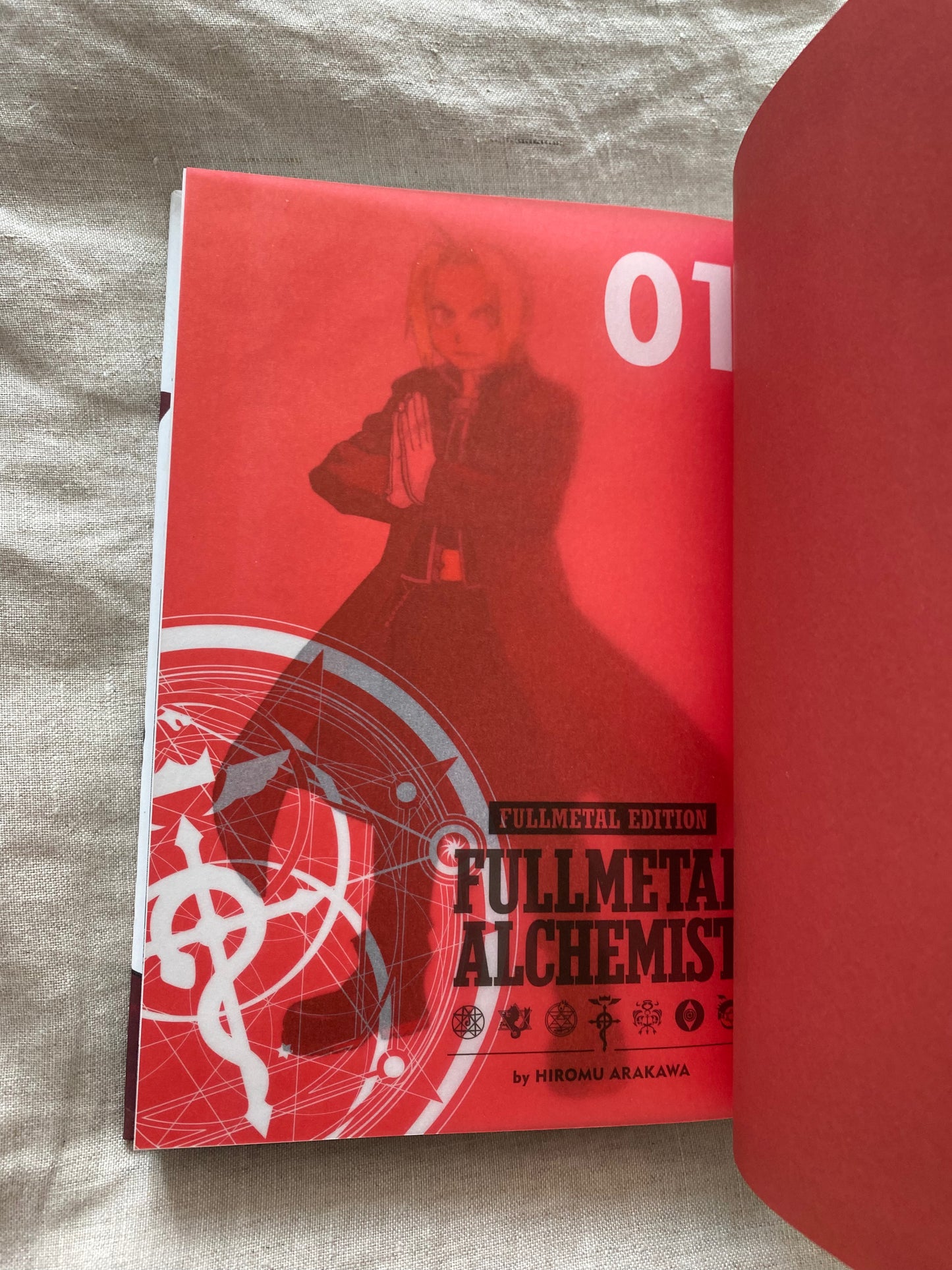 Fullmetal Alchemist: Fullmetal Edition, Volume 1 (Fullmetal Alchemist Series)