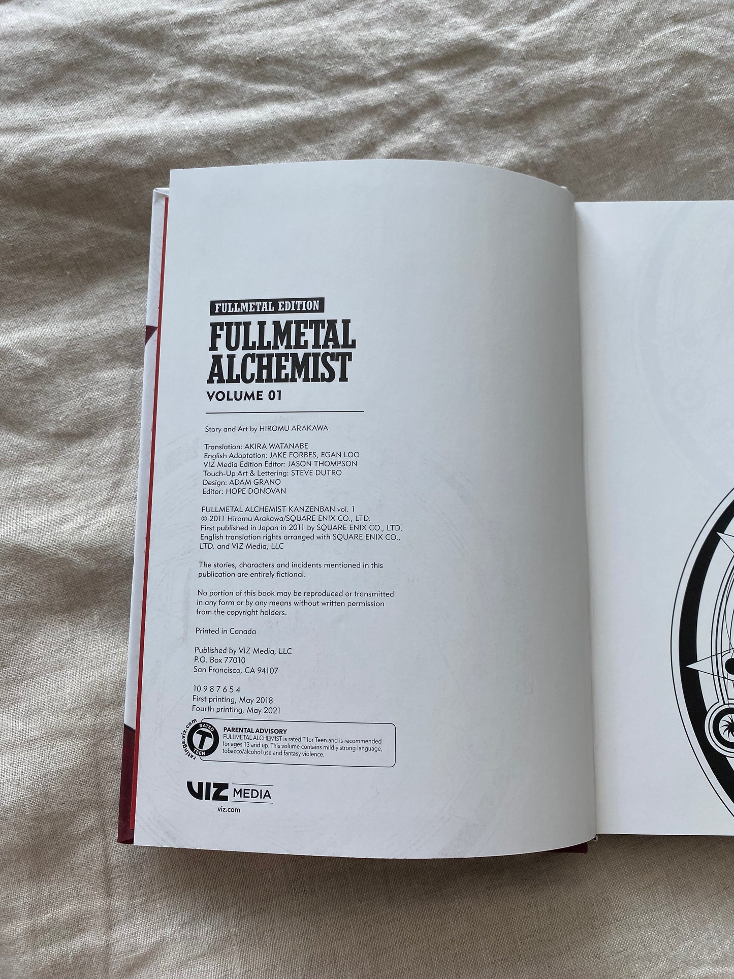 Fullmetal Alchemist: Fullmetal Edition, Volume 1 (Fullmetal Alchemist Series)