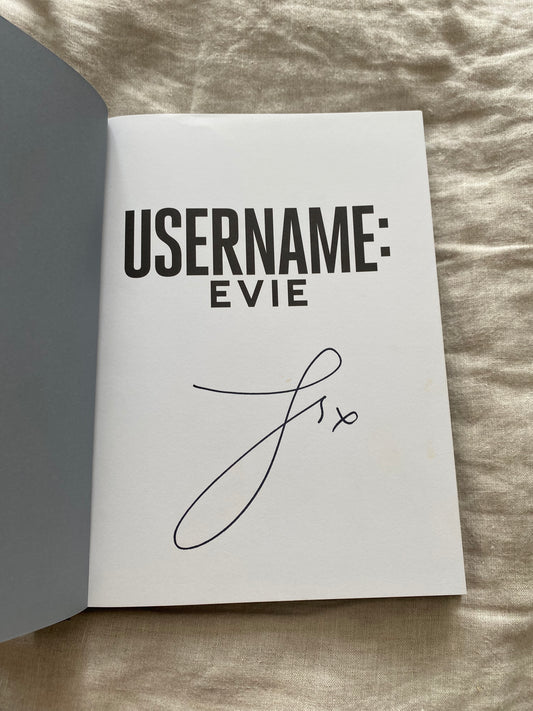 Username: Evie Collector's Edition (Username Series #1)