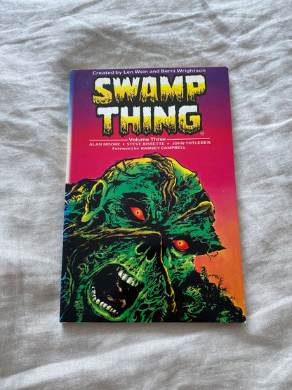 Swamp Thing, Volume 3 (Saga of the Swamp Thing Series)