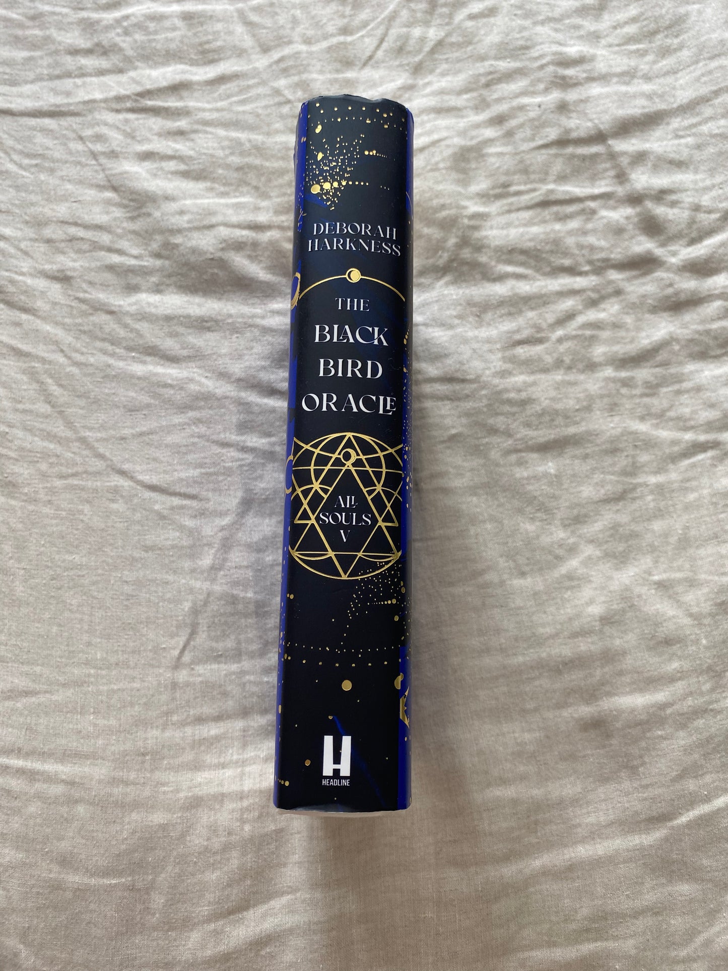 The Black Bird Oracle (All Souls Series #5)