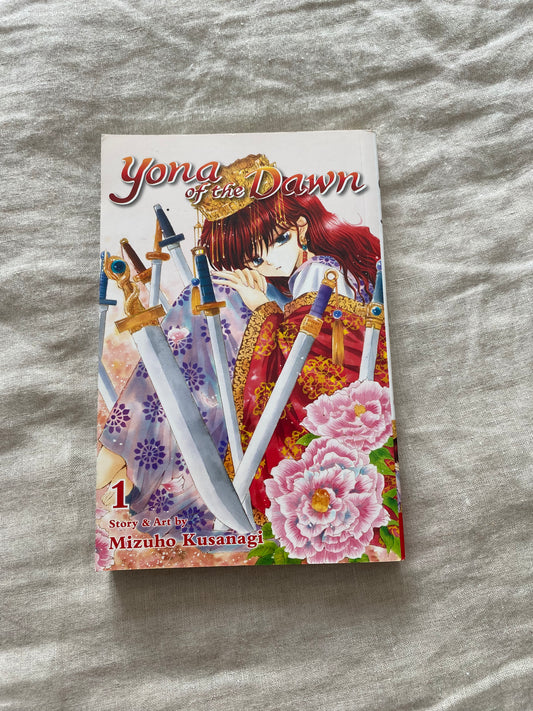 Yona of the Dawn, Volume 1 (Yona of the Dawn Series #1)