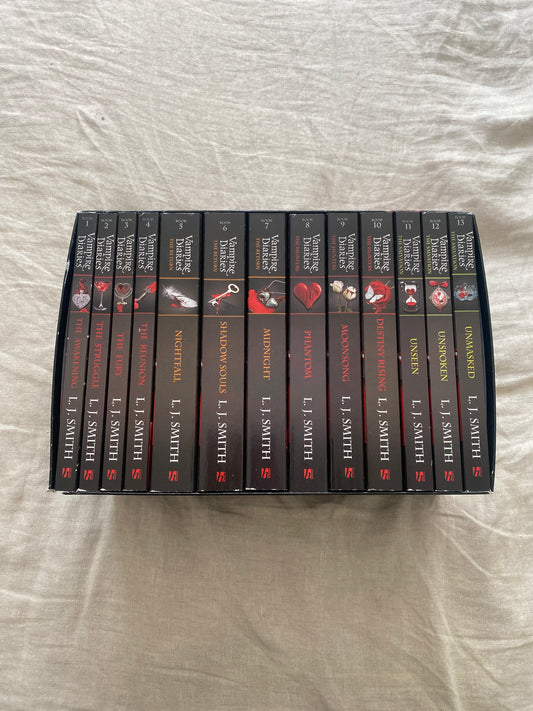 The Vampire Diaries: The Complete Collection 13 Books Box Set