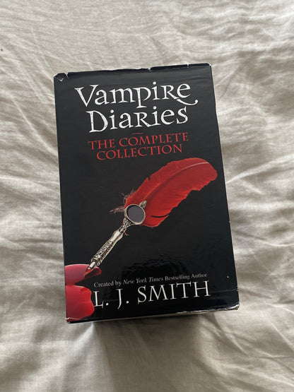 The Vampire Diaries: The Complete Collection 13 Books Box Set