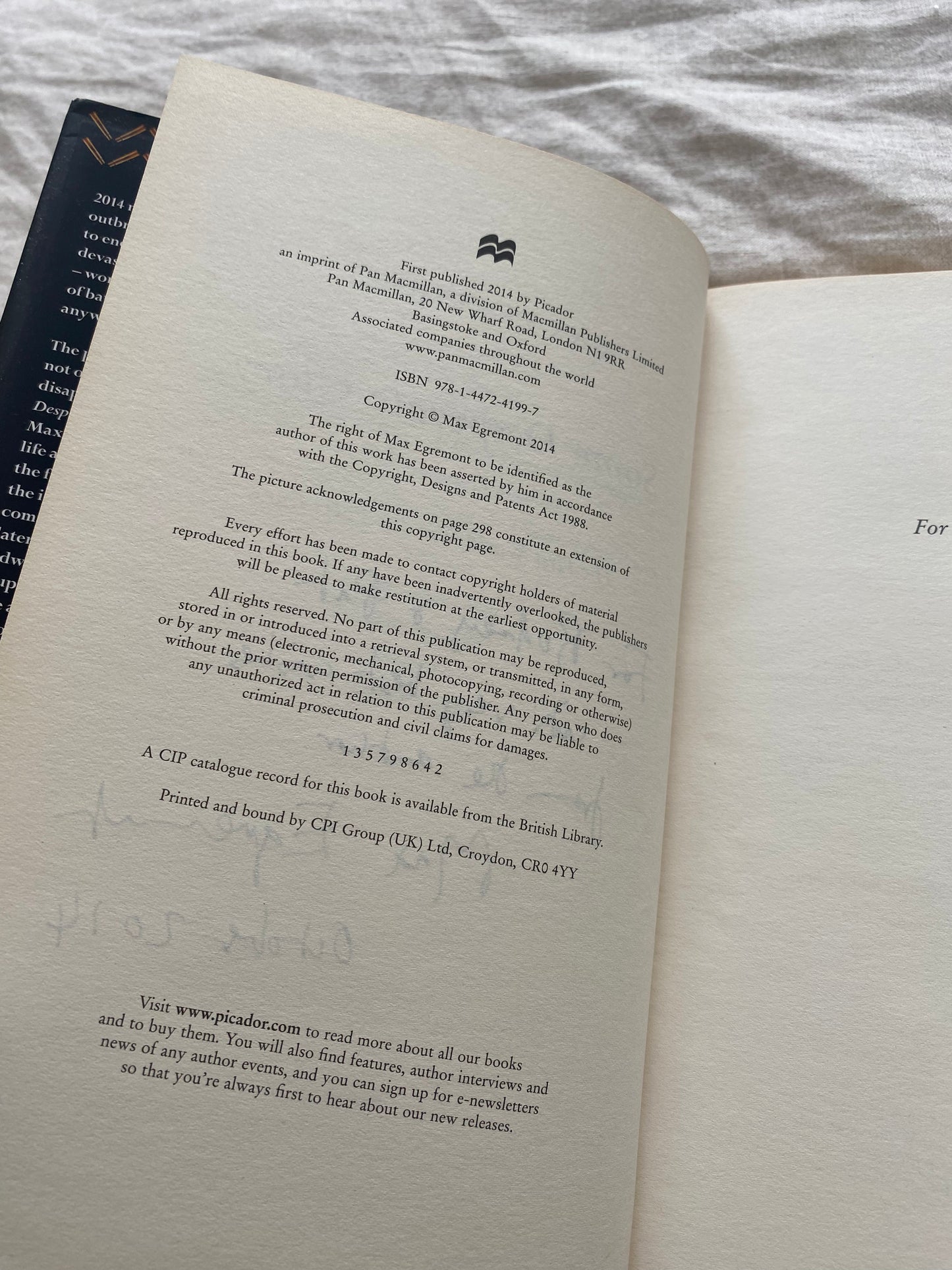 Some Desperate Glory: The First World War the Poets Knew