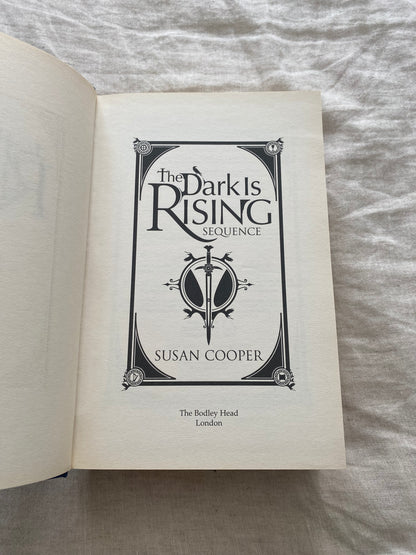 The Dark Is Rising Sequence (The Dark Is Rising Sequence Series)