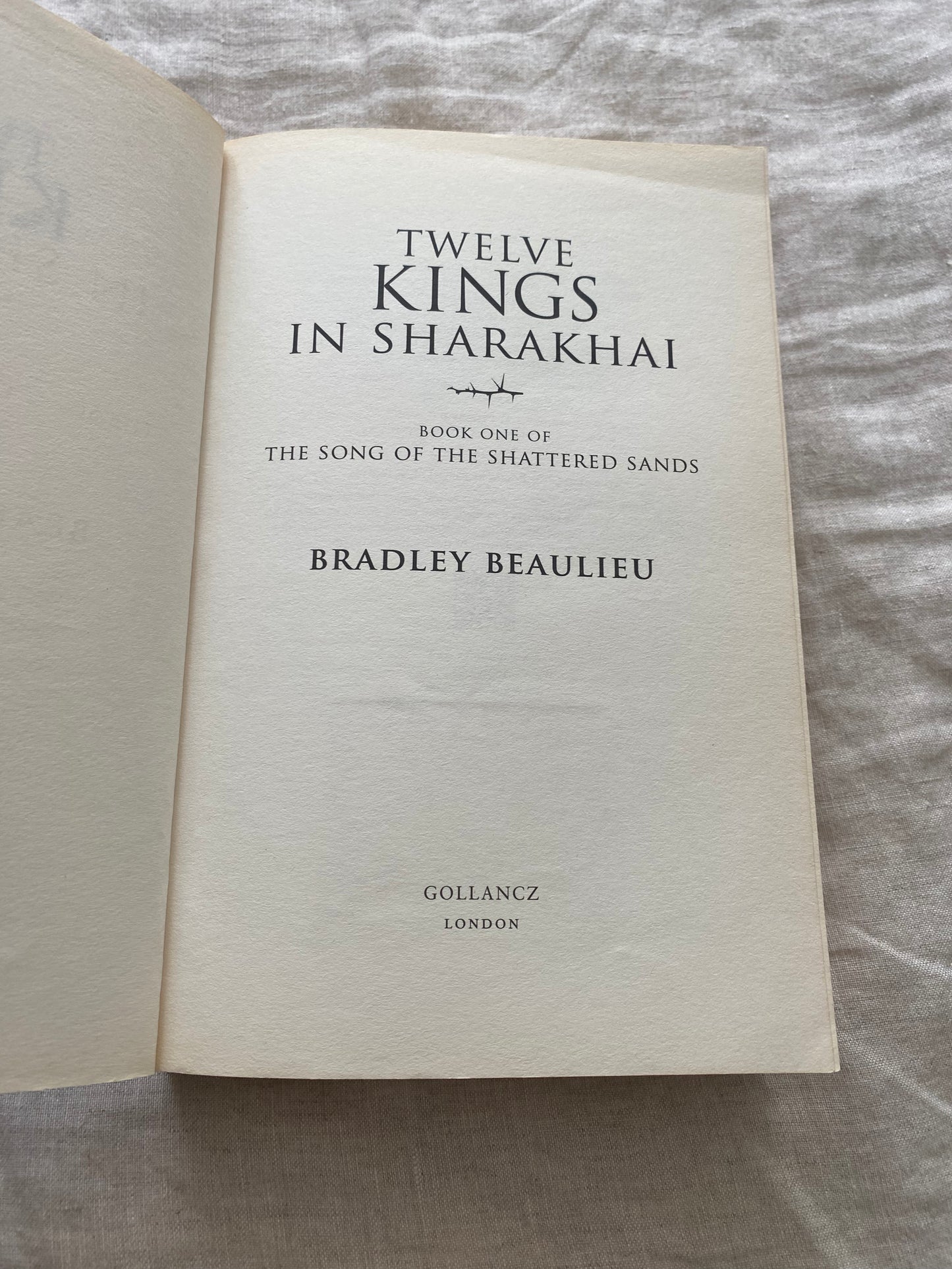 Twelve Kings in Sharakhai (The Song of the Shattered Sands Series #1)