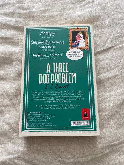 A Three Dog Problem (Her Majesty the Queen Investigates Series #2)