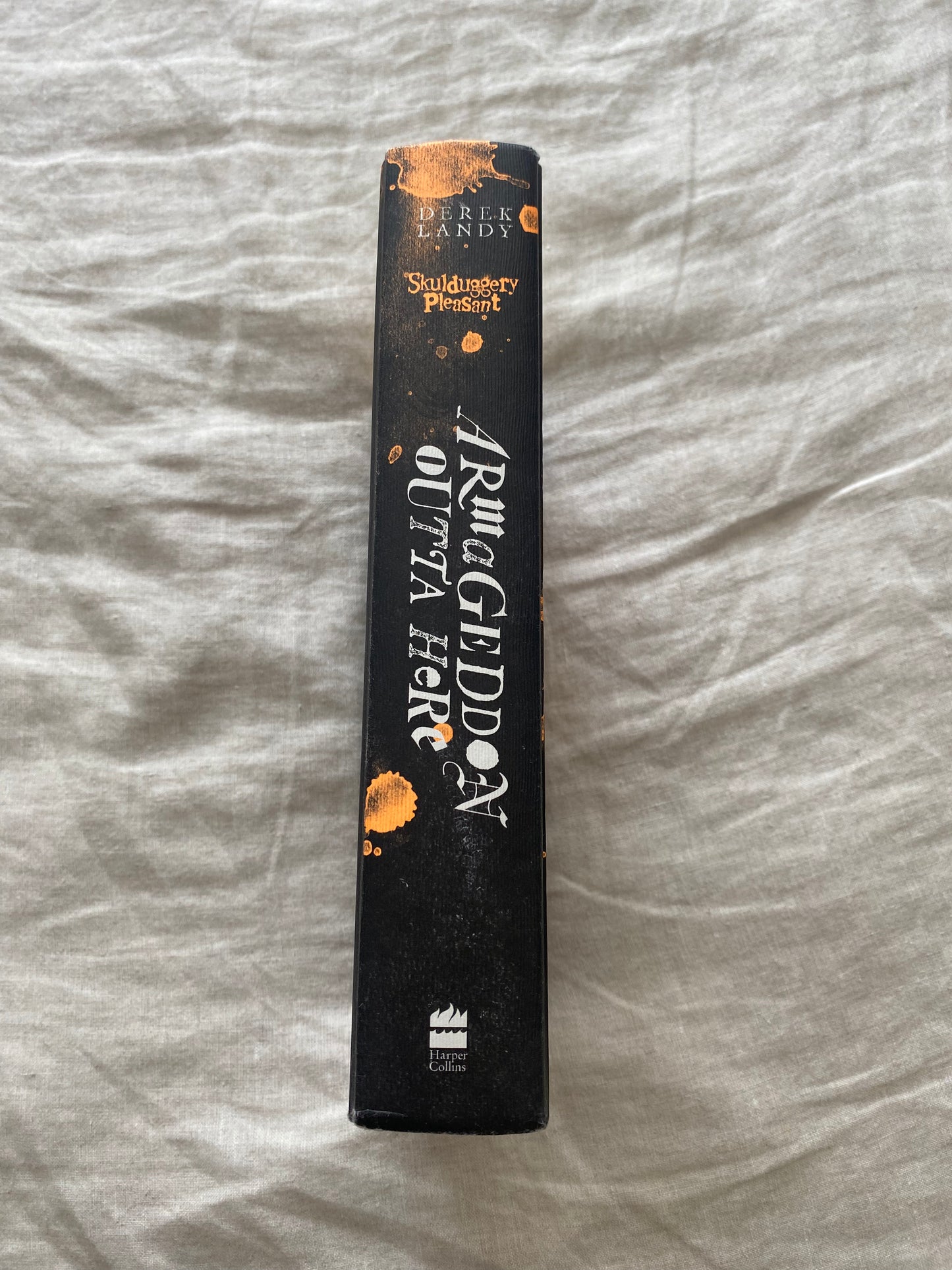 Armageddon Outta Here: The World of Skulduggery Pleasant