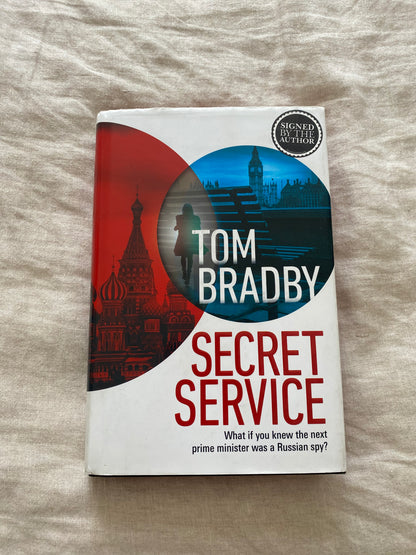Secret Service (Kate Henderson #1)