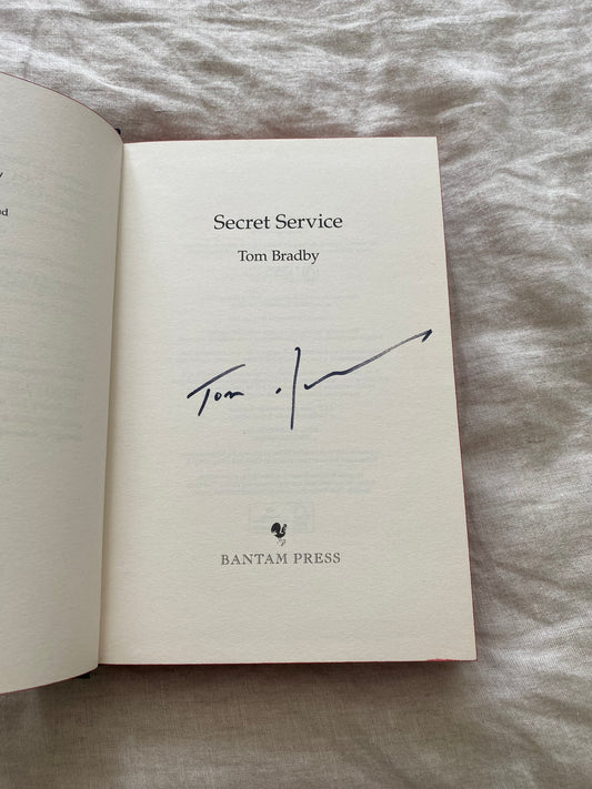 Secret Service (Kate Henderson #1)